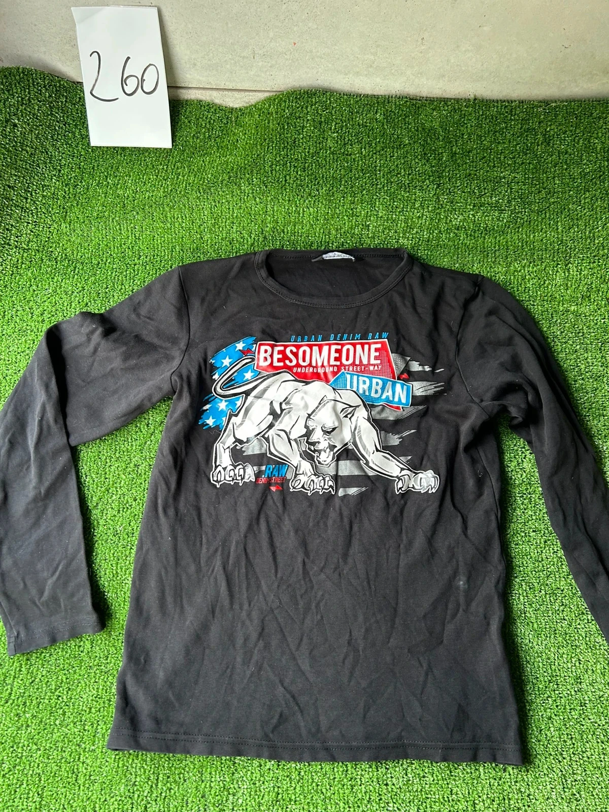 Pull imprimé besomeone underground raw